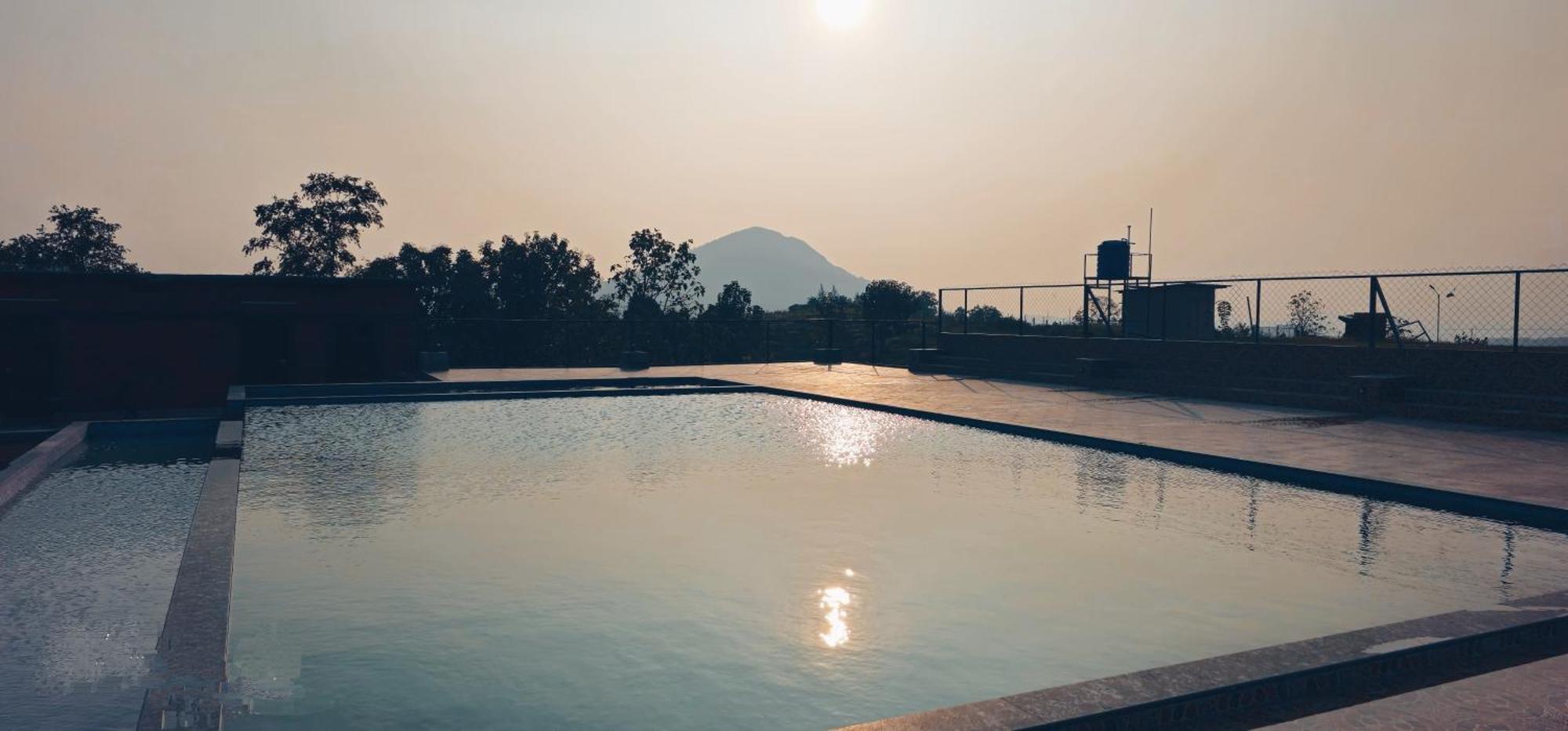 Misty Valley Resort Varagampadi Экстерьер фото